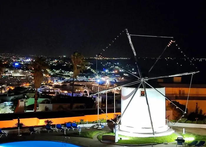 Windmill Hill Cozy Townhouse By Becherish Албуфейра