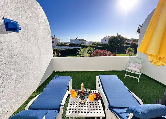 Windmill Hill Cozy Townhouse By Becherish