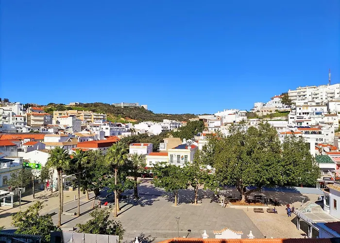 Windmill Hill Cozy Townhouse By Becherish Будинок відпочинку Албуфейра