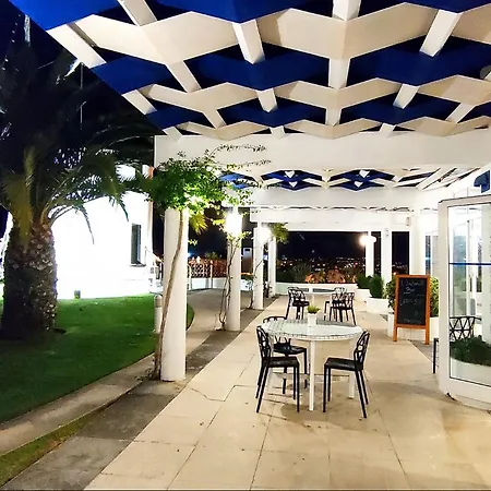 Windmill Hill Cozy Townhouse By Becherish Albufeira