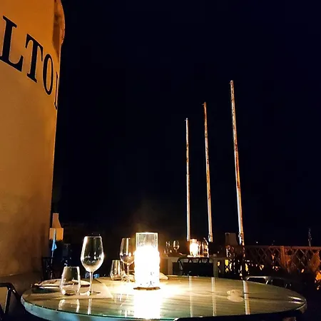 Nyaraló Windmill Hill Cozy Townhouse By Becherish Albufeira