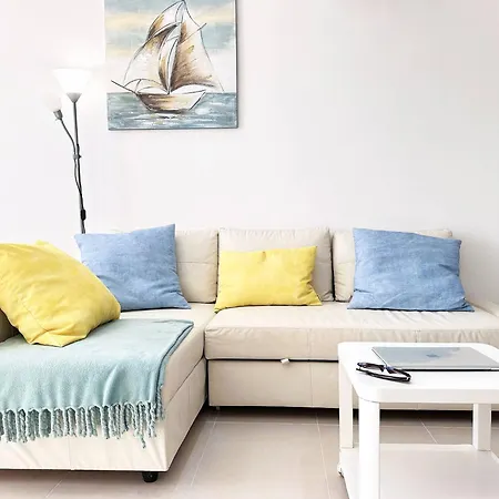 Windmill Hill Cozy Townhouse By Becherish بيت للعطل